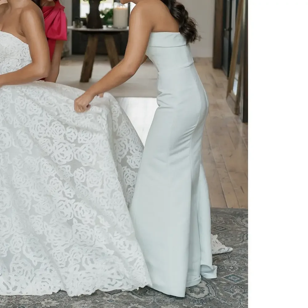 Amsale Jaclyn Bridesmaids dress in color Mint. Size 00. ALTERED! in Blue